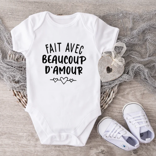 Cache-couche pour bébé - Annonce Grossesse/Naissance - Fait avec beaucoup d'amour (v4)