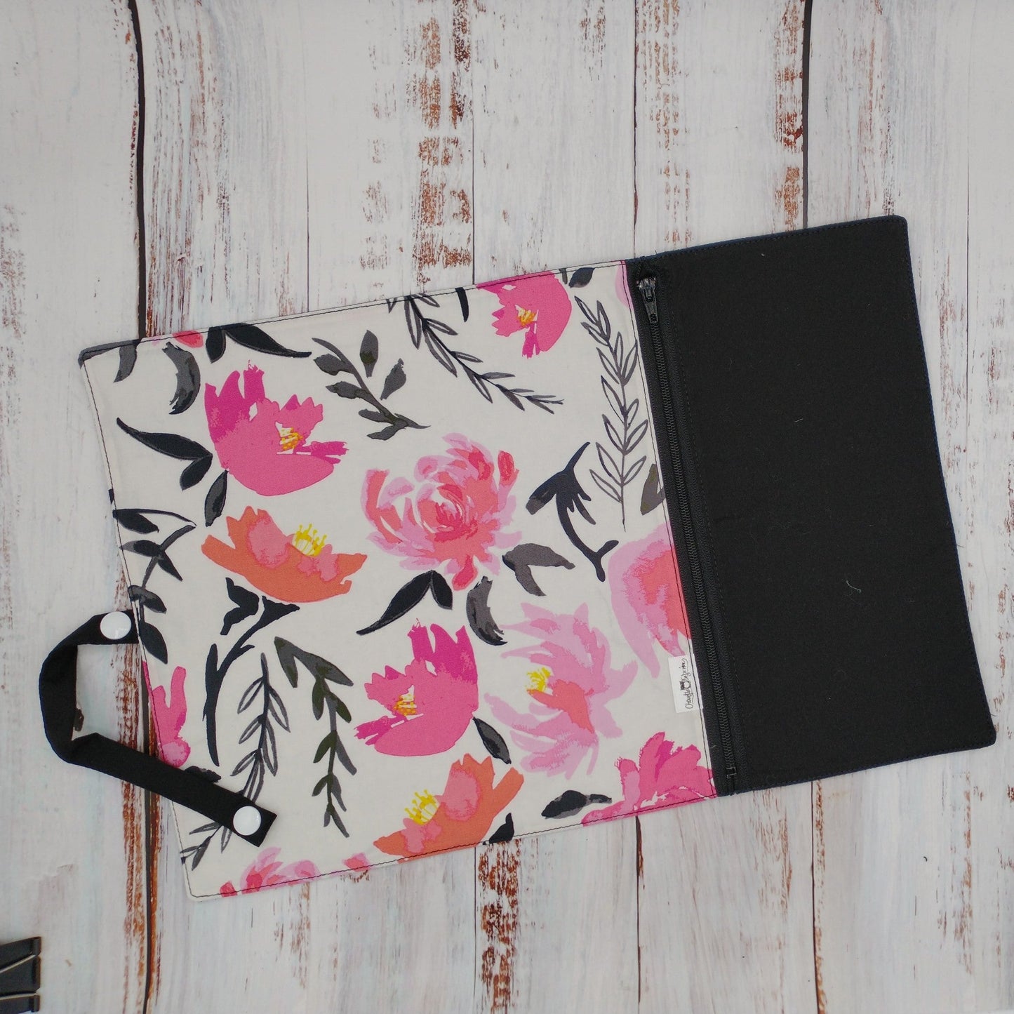 Napperon personnalisé (Couleur d'impression au choix) - Fleurs - Corail/Noir - Pochette noire